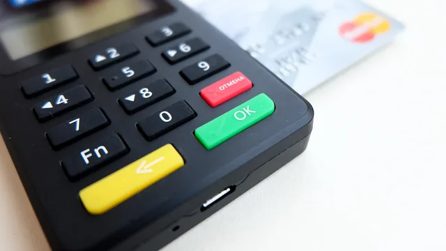 banking, business, button, card, cashless, commercial, credit, debit, device, electronics, equipment, expense, finance, financial, keyboard, number, paying, payment, pin, reader, sale, screen, terminal, transaction, transfer, cashless, cashless, cashless, cashless, cashless, financial, sale, transaction. Betalningslösningar för företag: avgiftsposter, avtal, risk