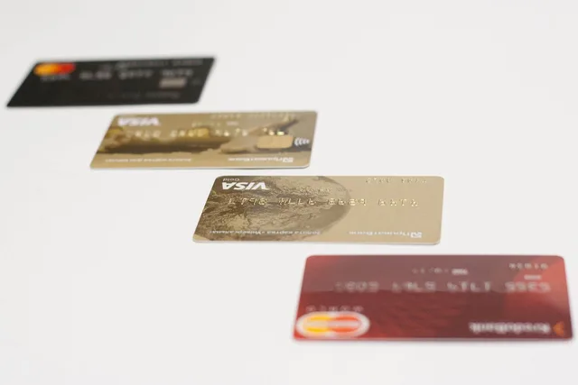 credit card, credit cards, cards, money, credit card, credit card, credit card, credit card, credit card, credit cards, credit cards. Chargeback och ansvar: så granskar du betalningsavtalet